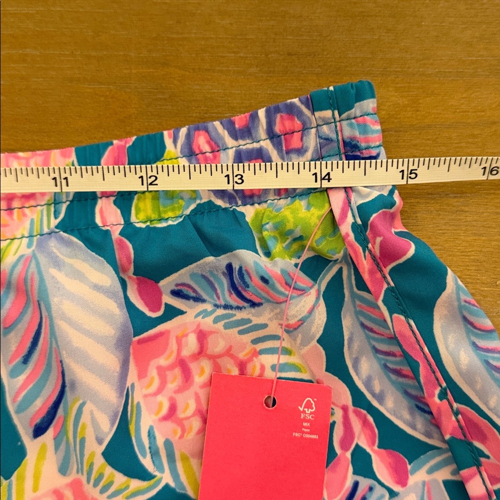 New! Lilly Pulitzer Luxletic Shorts - Picture 8 of 9